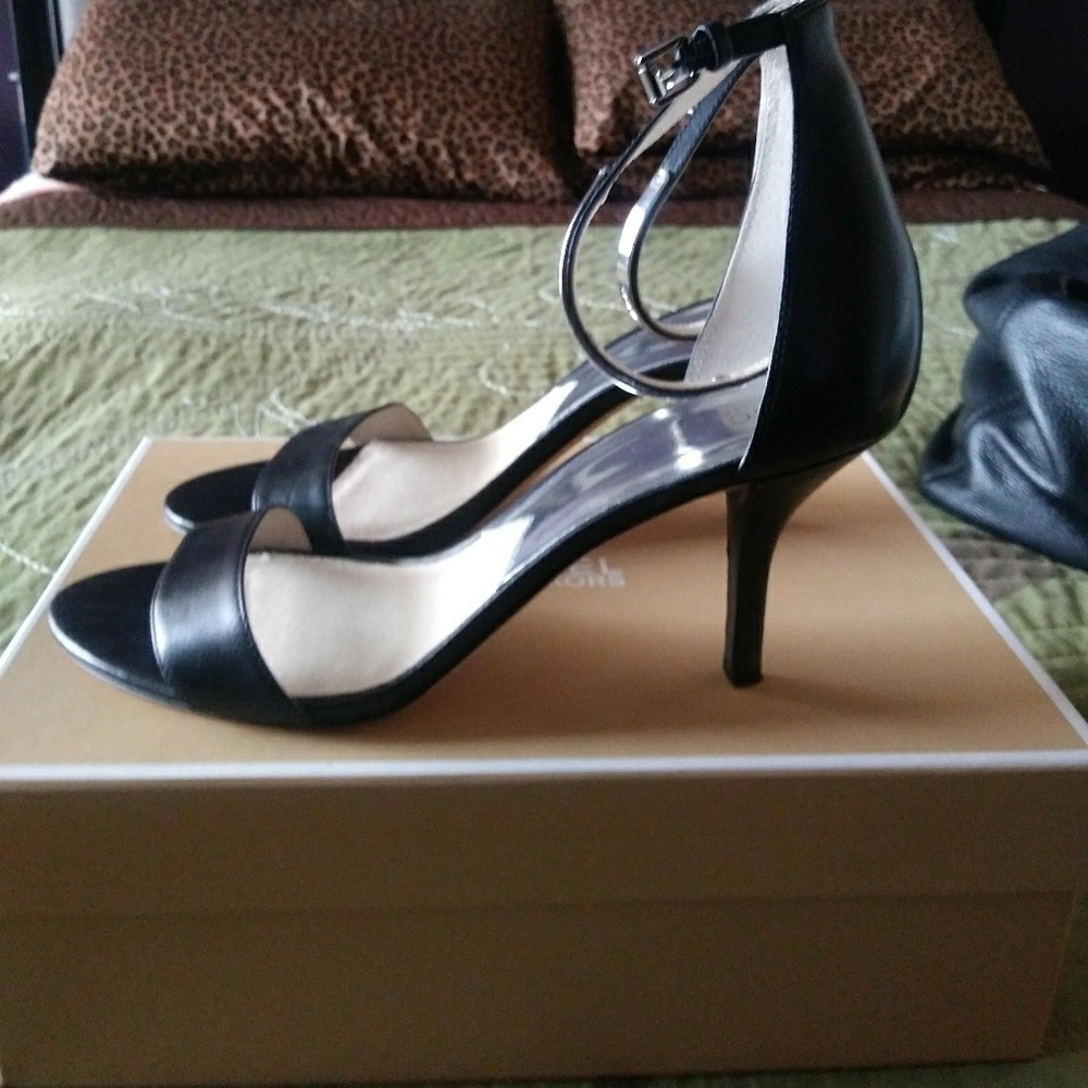 Genuine Leather Michael Kors 3" Heels